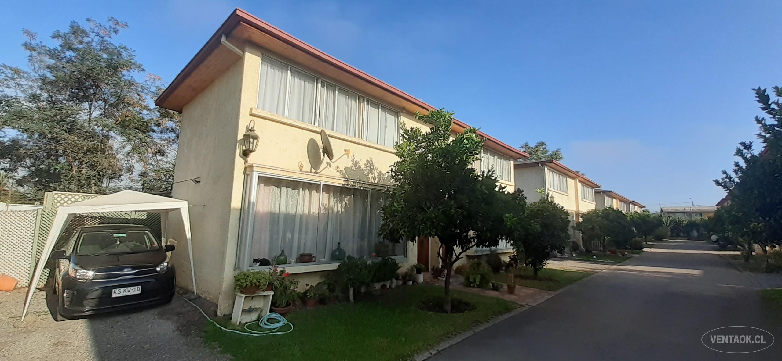 OPORTUNIDAD!  ACOGEDORA CASA EN CONDOMINIO
