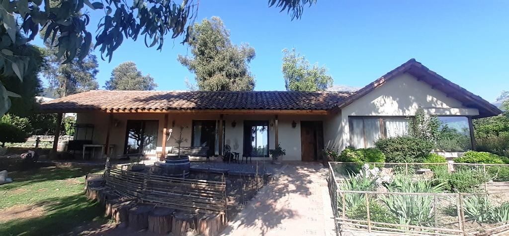 Venta Casa Condominio Las Tórtolas Santa Rita Ay